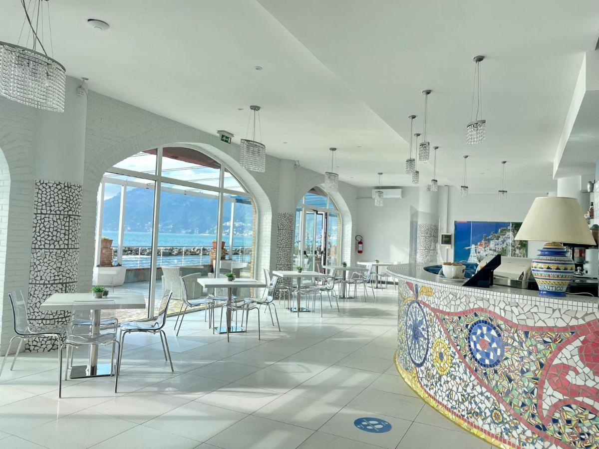 Hotel Centro Congressi Polo Nautico Salerno Dış mekan fotoğraf