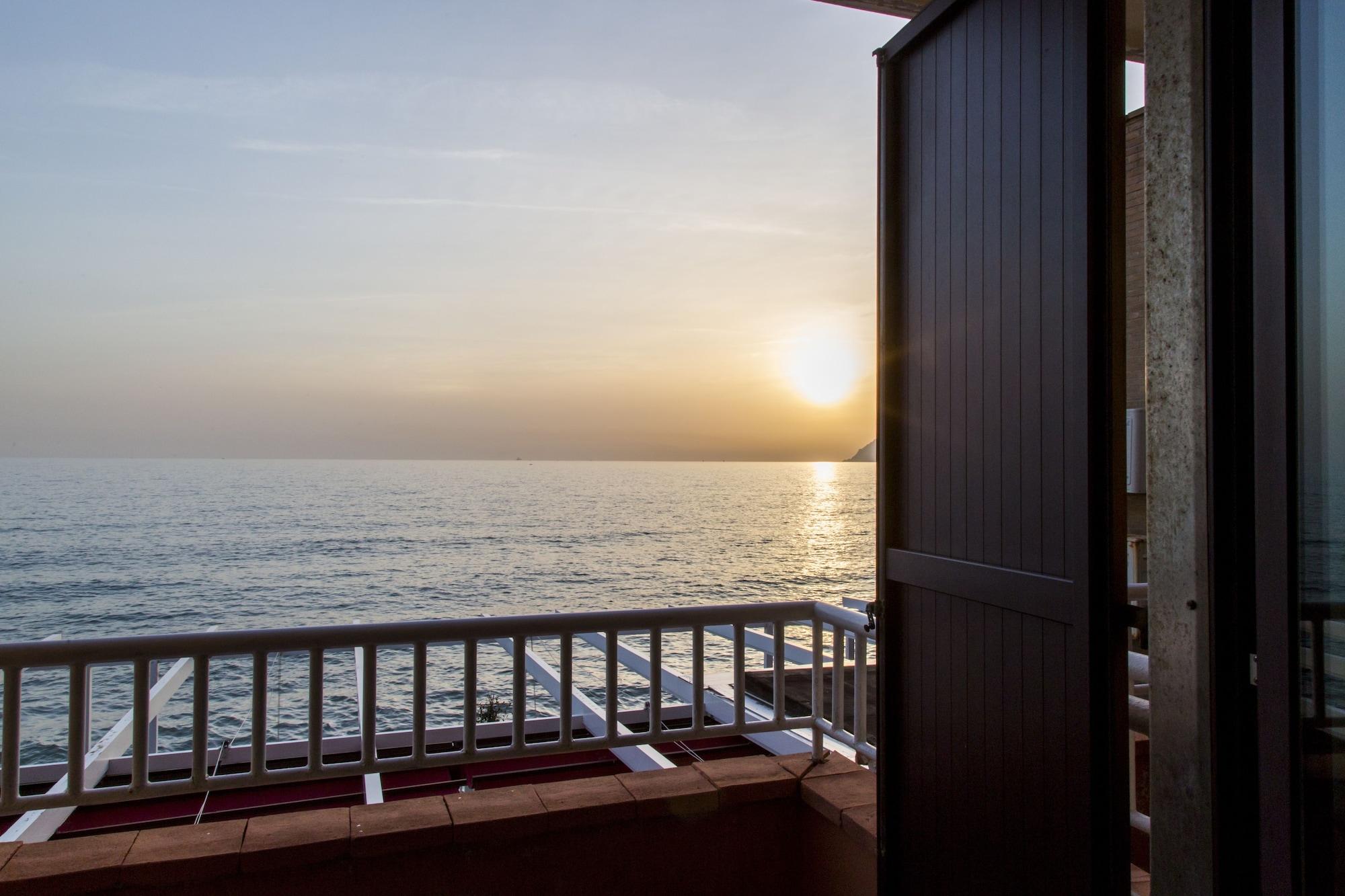 Hotel Centro Congressi Polo Nautico Salerno Dış mekan fotoğraf