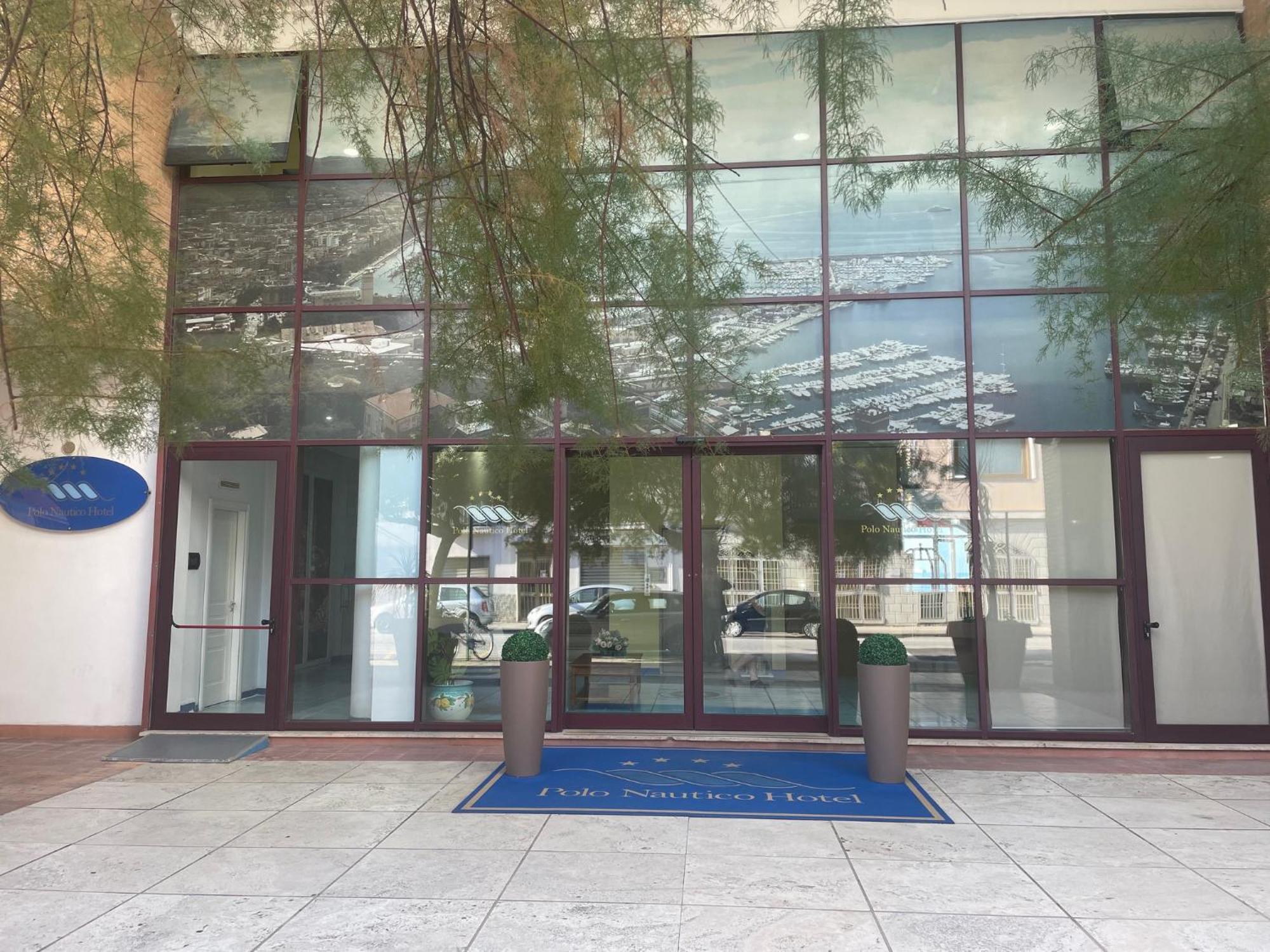 Hotel Centro Congressi Polo Nautico Salerno Dış mekan fotoğraf
