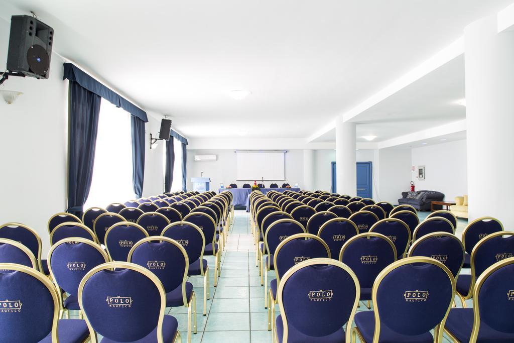 Hotel Centro Congressi Polo Nautico Salerno Dış mekan fotoğraf